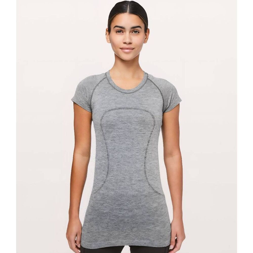 Lululemon Swiftly Tech Short Sleeve Tee Size 4
